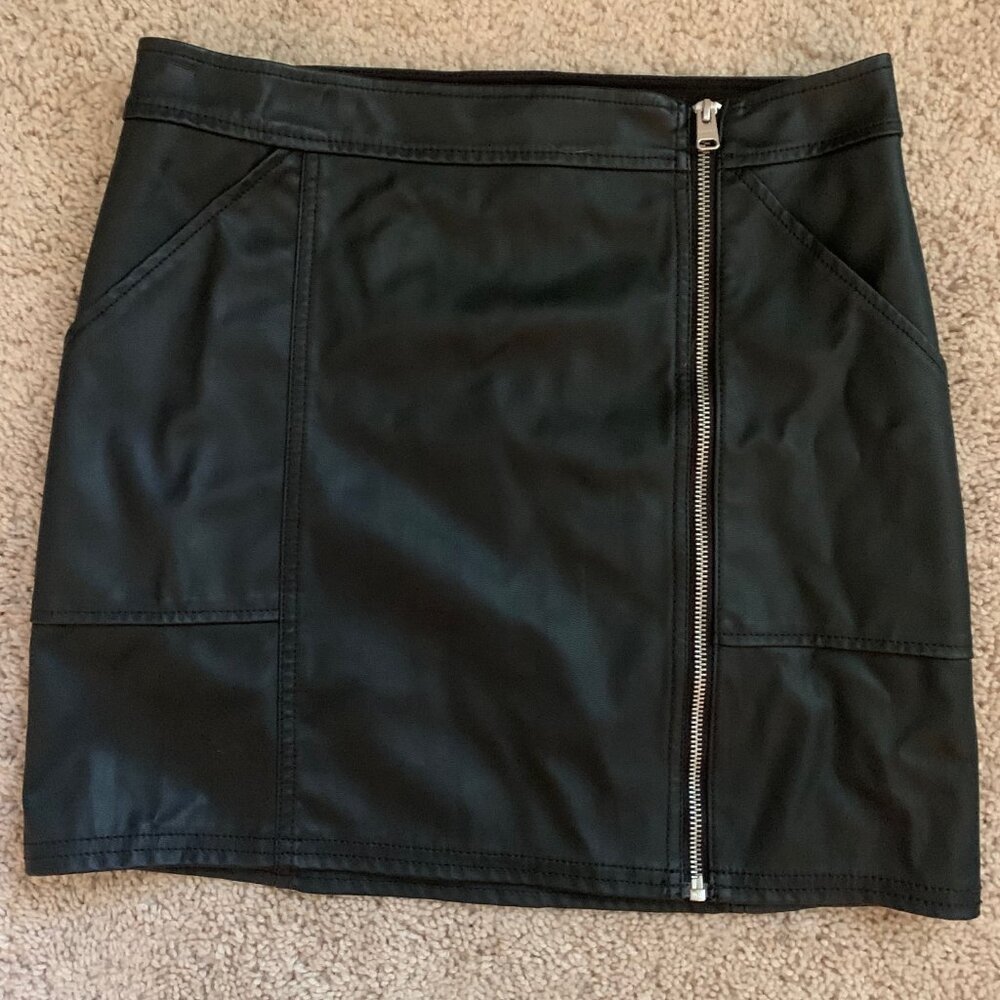 Express Faux Leather Mini Skirt Size 8